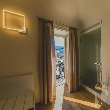 Design Bed & Breakfast 4*