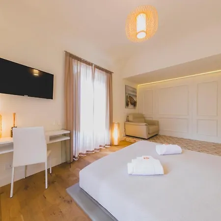 Oda ve Kahvaltı Design Cefalù